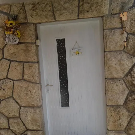 Studio Apartman Kjara Zagreb Exterior foto